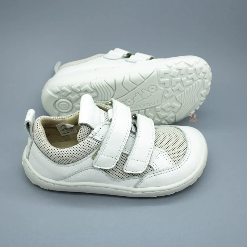 calzado-minimalista-colegial-froddo-blanco.webp Zapatillas Respetuosas Froddo Base Colegiales