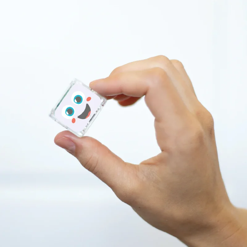 cubos-de-luz-sensoriales-party-9-colores-glo-pals-juguetes-banera-piscina-leds-agua.webp Glo Pals Cubos de Luz Sensoriales