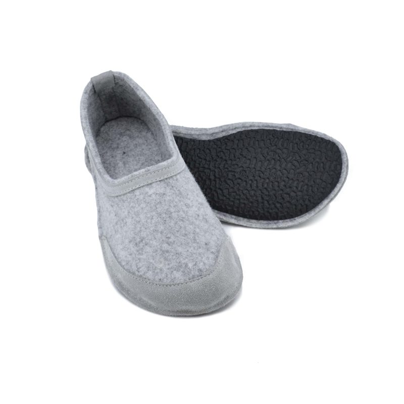 zapatillas-de-estar-por-casa-respetuosas-omaking-SB-185-HALL-b.jpg Zapatillas Respetuosas de Interior Oma king Hall Gris