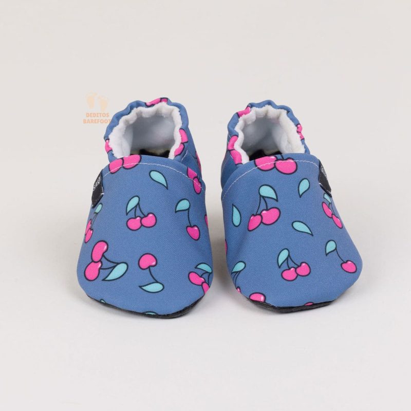 zapatillas-respetuosas-snugi-cherries-cerezas.jpg Zapatillas Respetuosas de Interior Snugi Copati